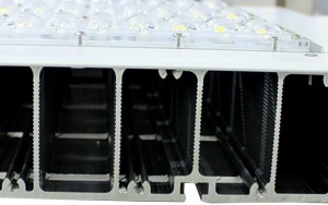 LED reflektor za benzinske postaje detalj1